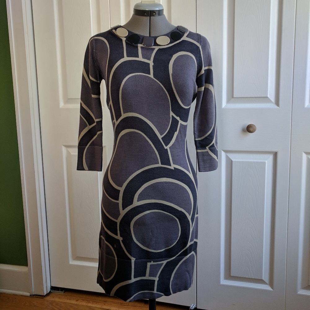 Boden geometric dress with neckline beads size 2